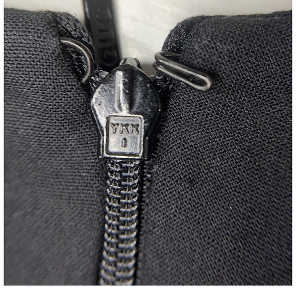 GUCCI Black Knee-Length Wool Cashmere Pencil Skirt with Leather Strip • 40 - Picture 14 of 14